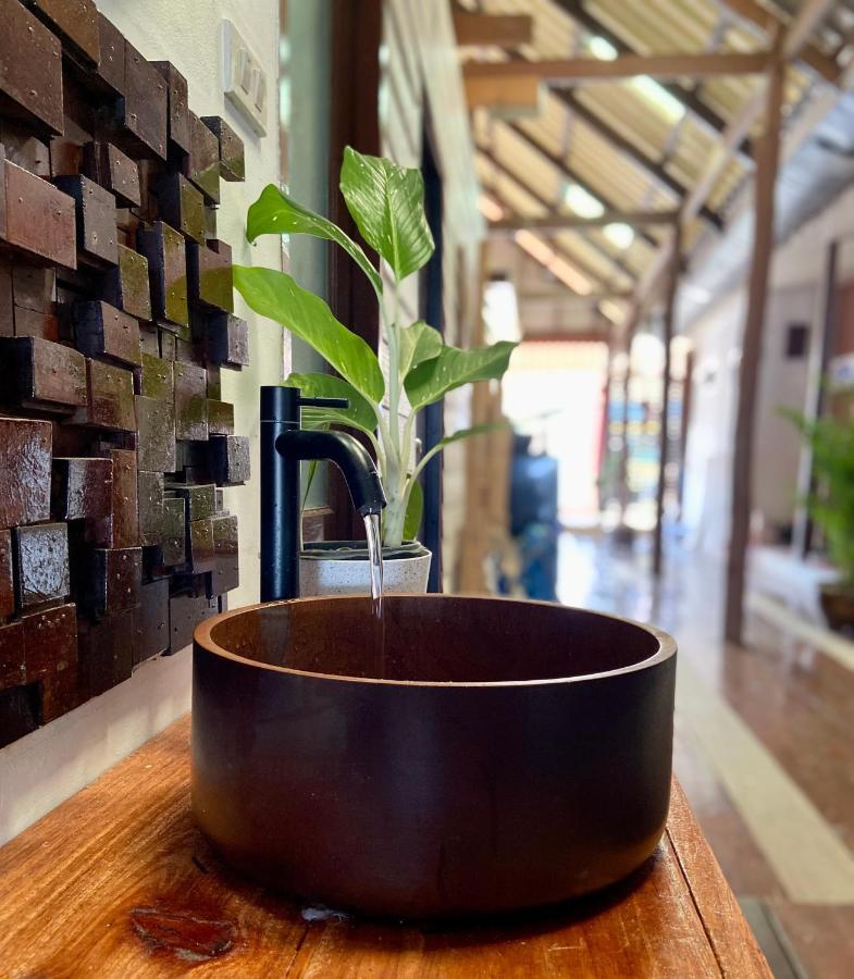 Boho Hostel Koh Lanta Bagian luar foto