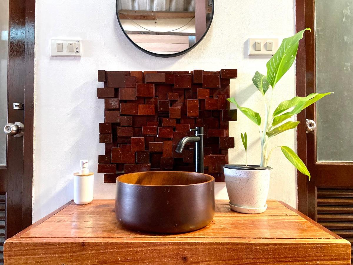 Boho Hostel Koh Lanta Bagian luar foto