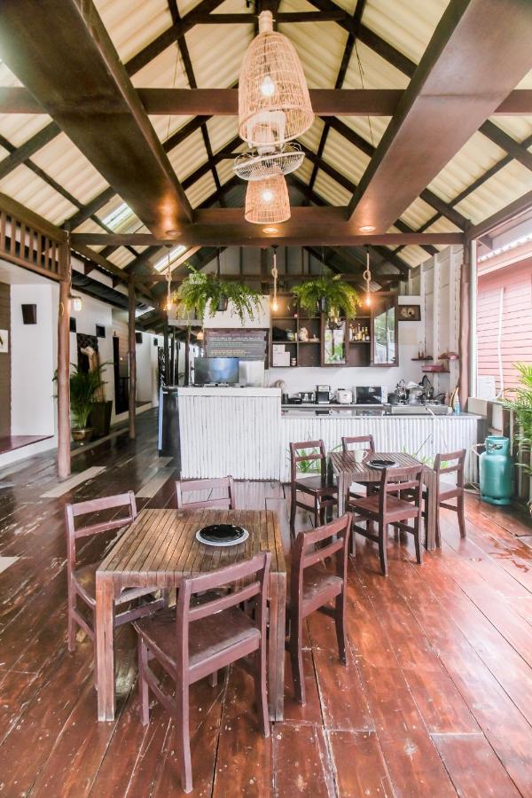 Boho Hostel Koh Lanta Bagian luar foto